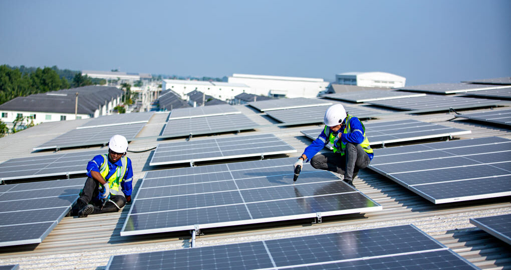 Paneles solares para casa en El Salvador: cuánto puedes ahorrar al instalarlos